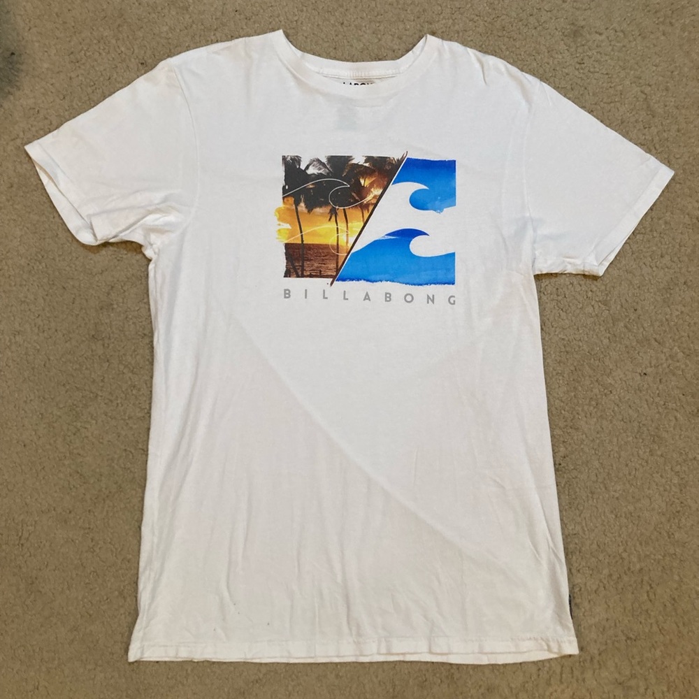 Men's Billabong White Large Graphic Design T-Shirt
